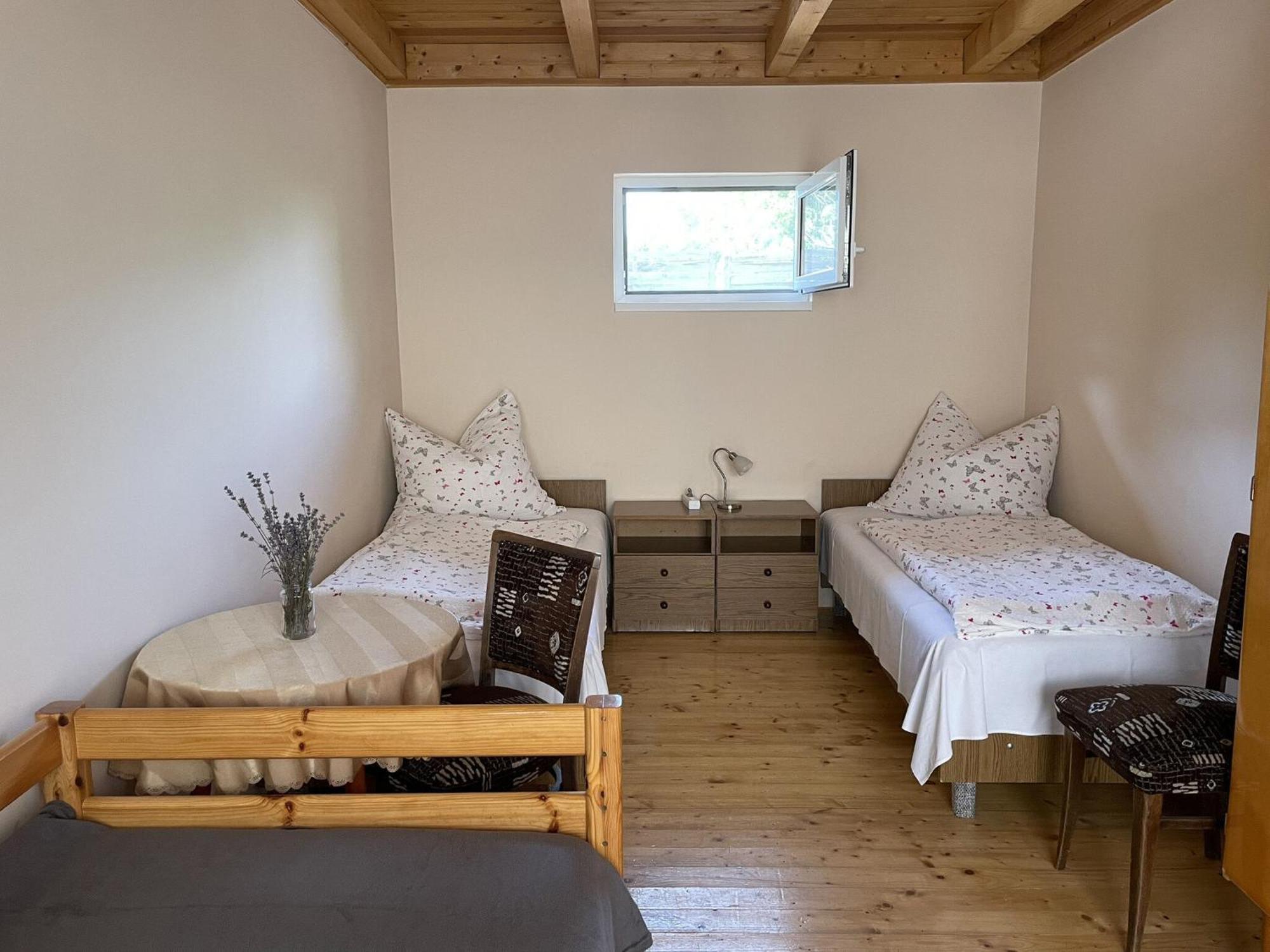 Lavender Apartment Siófok Eksteriør billede